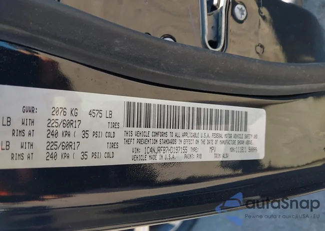 1C4NJRFB7HD197155: 44302740