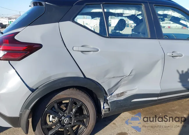 3N1CP5DV3PL573793: 44302745