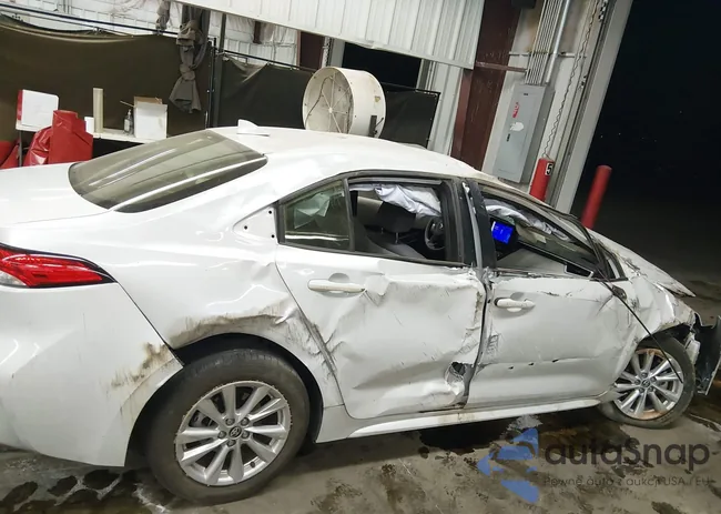 JTDBCMFE2R3055734: 44302770