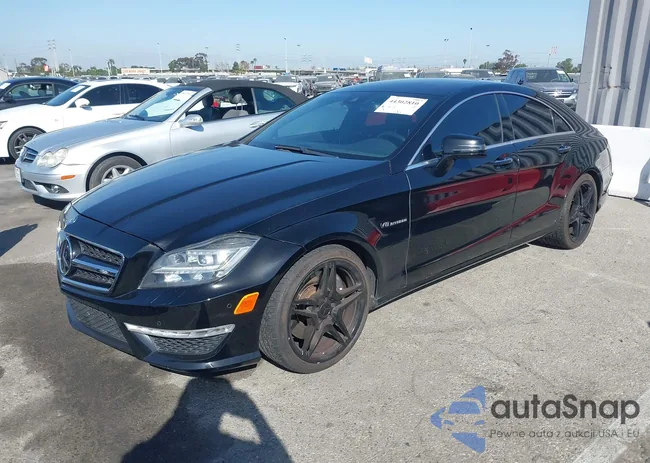 WDDLJ7EB9CA015162: 44302810