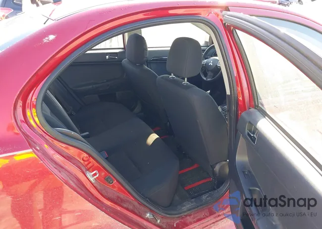 JA32V2FW1HU013165: 44302811