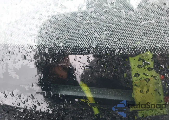 4T1EB46KX7U015140: 44302823