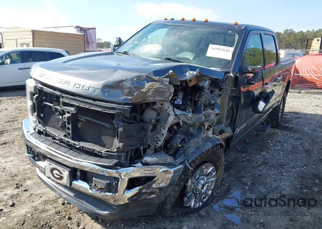 1FT7W2BT1HED48579: 44302846