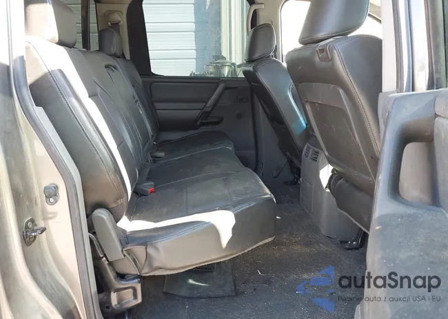 1N6BA07AX7N242082: 44302854