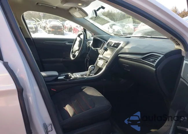 3FA6P0H74GR295580: 44302864