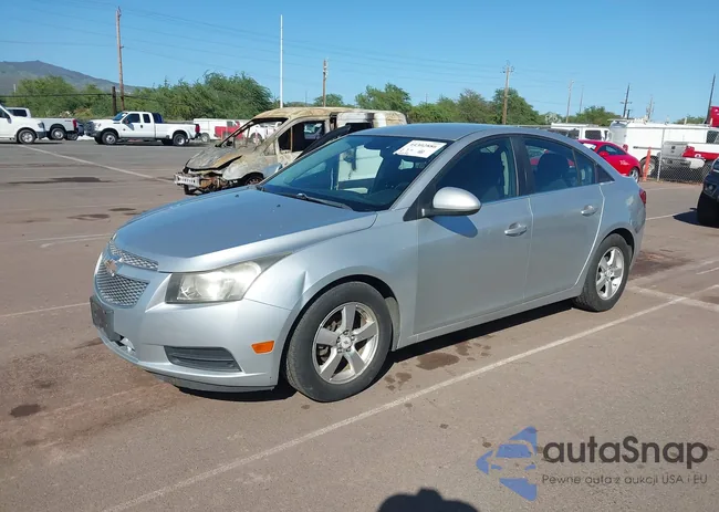 1G1PC5SB8E7124025: 44302886