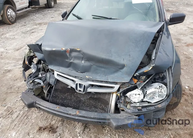 1HGCM56485A164155: 44302889