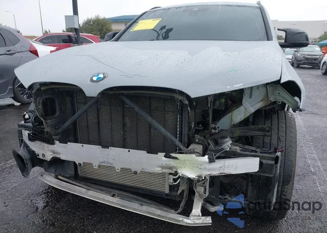 5UX43DT01N9J05143: 44302901