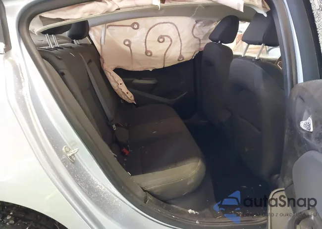 1G1BE5SM2H7205578: 44302903