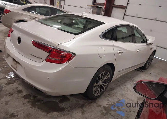 1G4ZN5SS8HU139698: 44302933