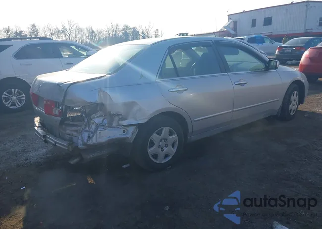 1HGCM56495L002748: 44302944