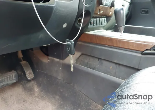 1N6BA07DX8N338371: 44302990