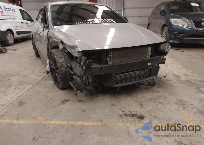 KMHLW4DK3SU024282: 44303007