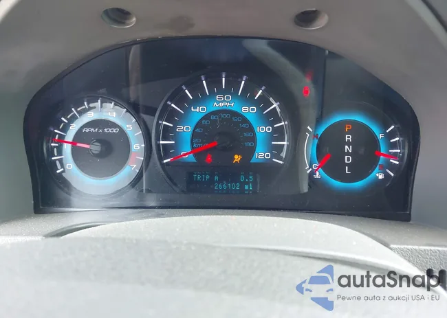 3FAHP0JA2BR213532: 44304045