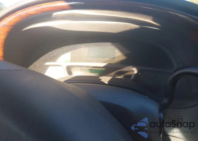 1G6KD54Y95U208178: 44304053