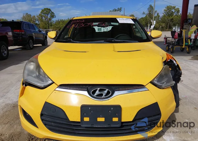 KMHTC6AD1EU183042: 44304056