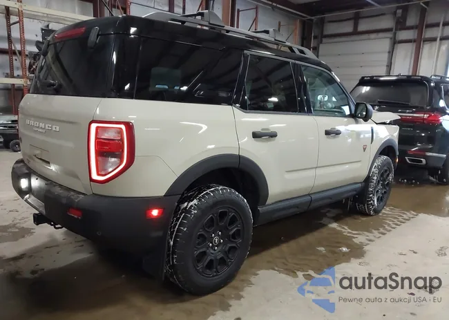 3FMCR9DAXSRF10896: 44304063