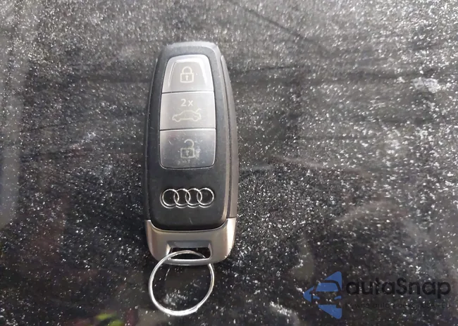 WAUGUDGY6NA093000: 44304071