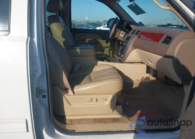 1GKUCCE08AR286524: 44304081