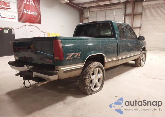 2GTEK19R9W1526177: 44304086