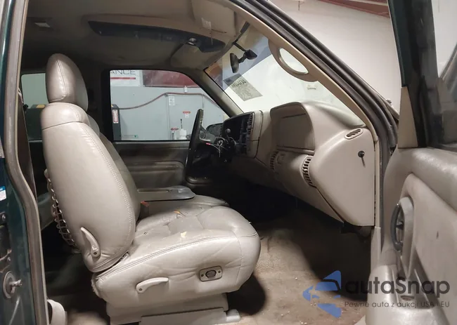 2GTEK19R9W1526177: 44304086