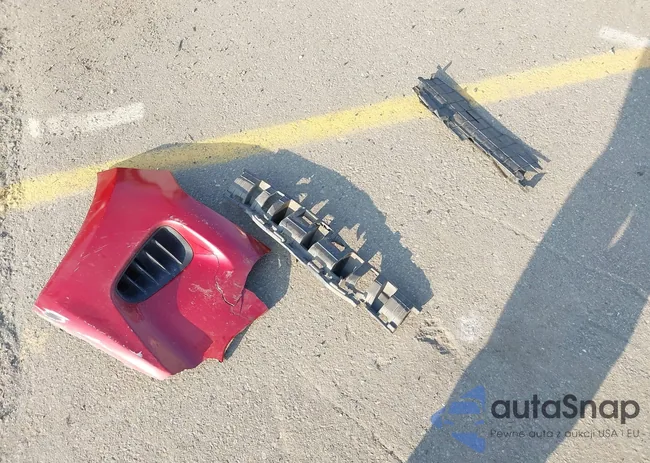 3KPA24AB0KE167569: 44304085