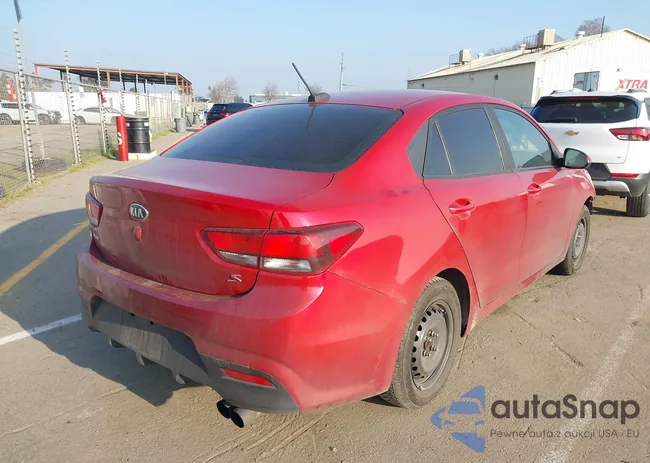 3KPA24AB0KE167569: 44304085