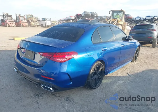 W1KAF4GB2NR009972: 44304134