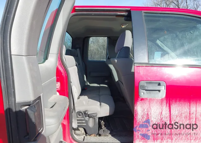 1FTRX14W85FB63023: 44304148