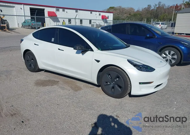 5YJ3E1EA3PF652614: 44304168