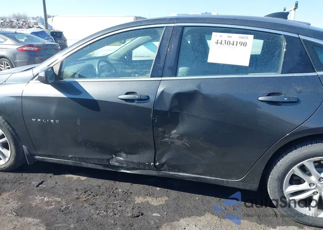 1G1ZE5ST4GF264240: 44304190