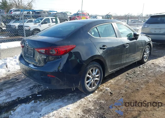 3MZBN1U7XHM107487: 44304260