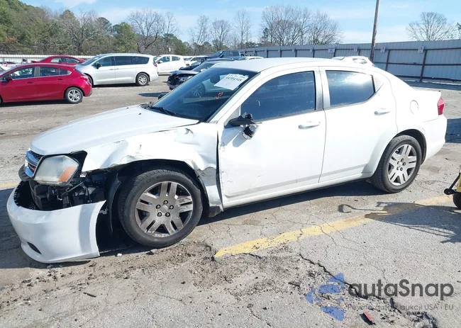 1C3CDZAB4EN203123: 44304348