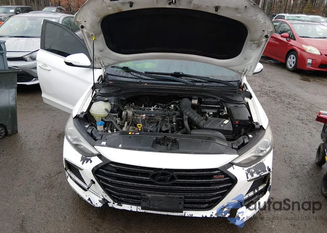 KMHD04LB3JU507499: 44304363