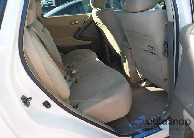 JN8AZ1MU7EW405035: 44304372