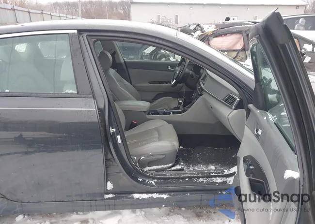 5XXGU4L31GG094589: 44304381