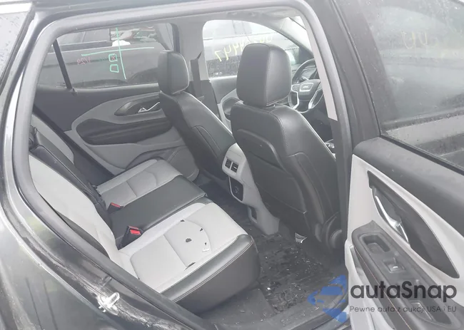 3GKALVEVXJL245989: 44304447