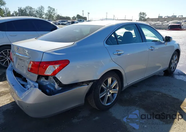 JTHBJ46G682241724: 44304452