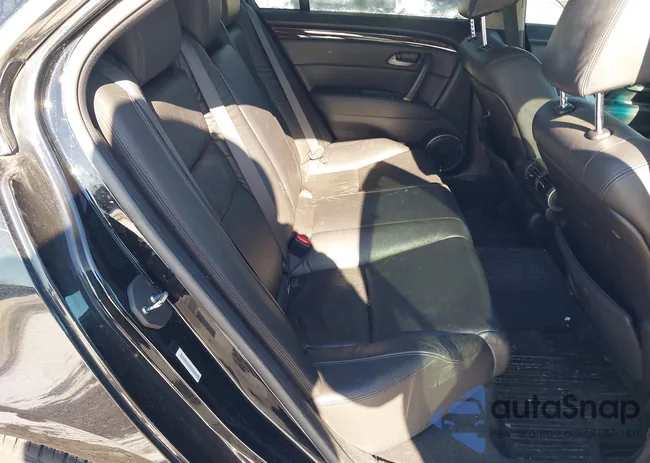 JH4KB2F67BC000328: 44304527