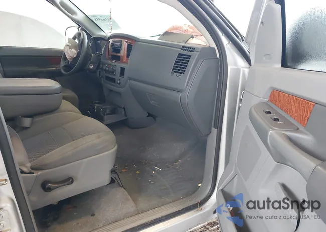 1D7HU18246S693841: 44304558