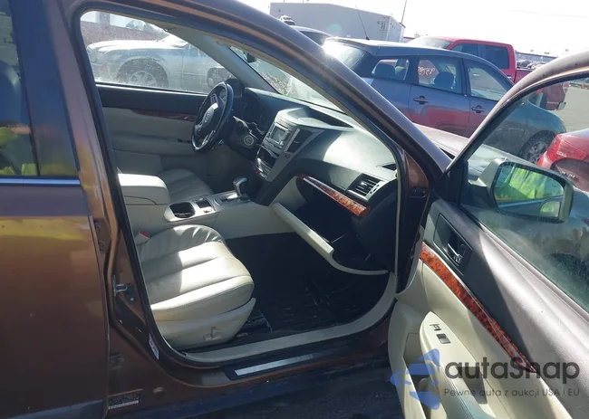 4S4BRBKC9C3255553: 44304557