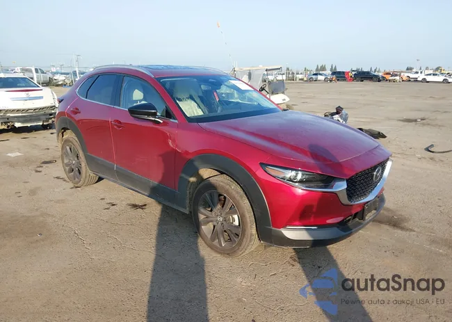 3MVDMBDYXRM712980: 44304568