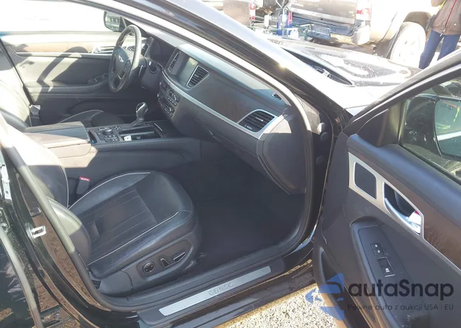 KMHGN4JF3FU092096: 44304600