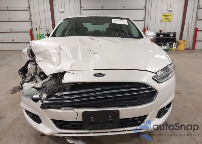 3FA6P0K92DR102459: 44304604