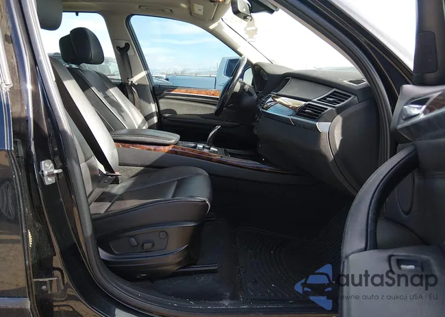 5UXZV4C58CL755759: 44303667