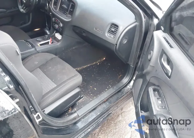 2C3CDXHG9KH714059: 44303716