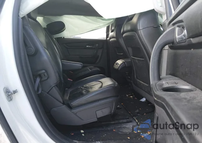 1GNKVHKD6EJ204089: 44303818