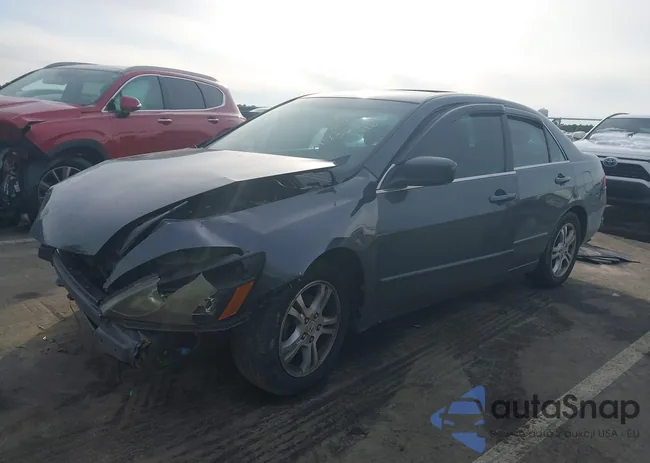 1HGCM56897A075992: 44303848