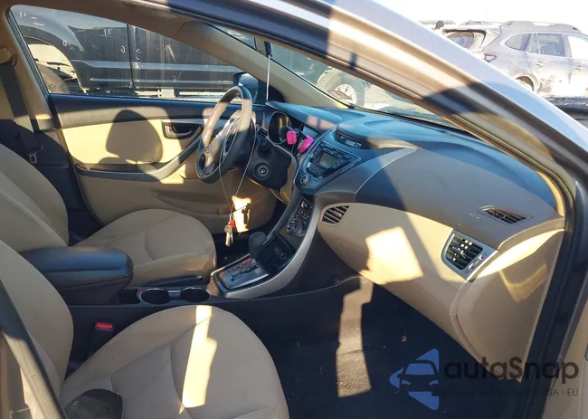 5NPDH4AE7DH210230: 44303867