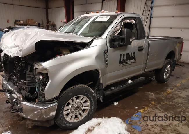 1FTBF2B68KED20760: 44303870